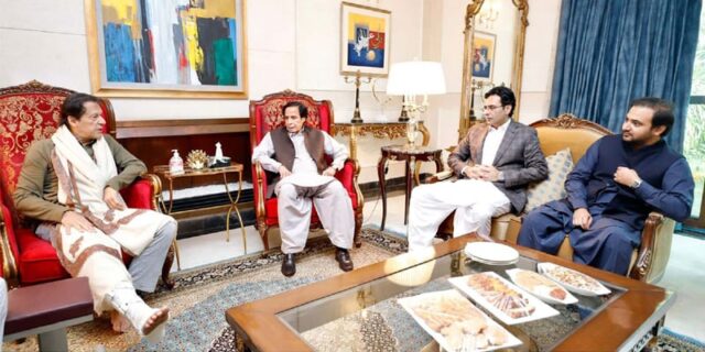 Imrna Khan Meet Pervaiz Elahi